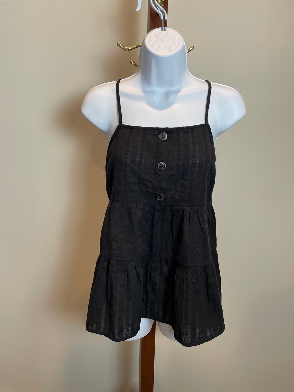 Andree by Unit Strappy Ruffle Hem Cotton Top Size L Black